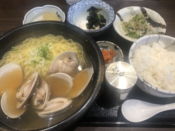 「活はまぐりラーメン（1100円）」@貝鮮料理 TOMISUIの写真