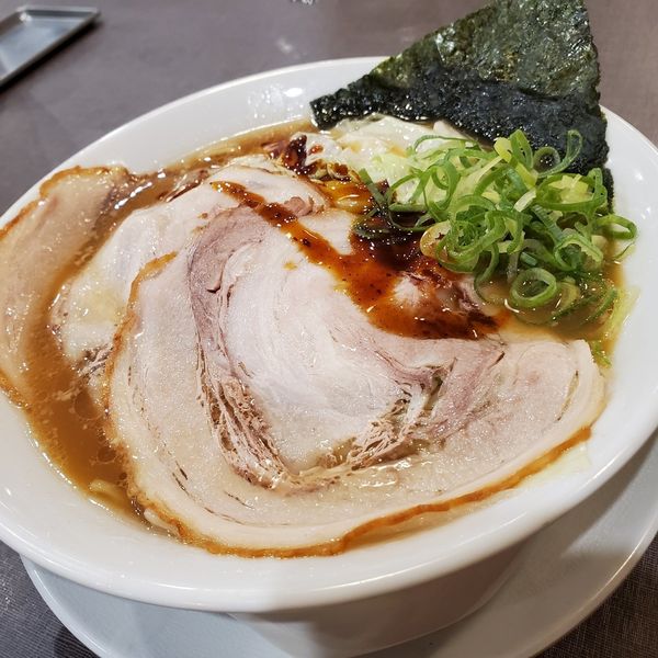 「熟成醤油きゃべとん(¥680)」@きゃべとんラーメン 横須賀長坂店の写真