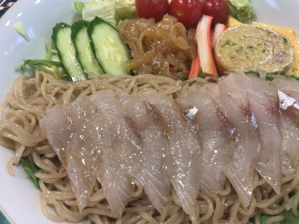 「こちの麺・サラダ仕立て冷やし中華1050円」@割烹 京枡の写真