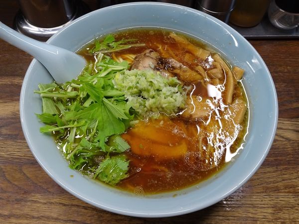 「しょうゆ大盛り（800円）ニンニク」@熊王の写真