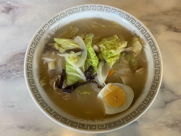 「五目そば(塩)810円+餃子340円」@エデンの写真