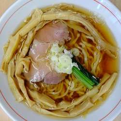 白だしらーめん(平打ち手もみ麺)700円＋メンマ追加