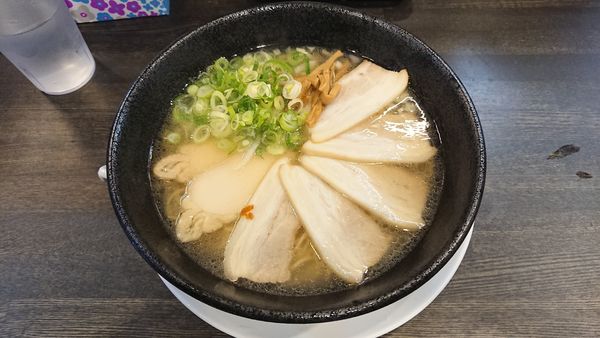「あら焼淡麗そば 800円 + チャーシュー 200円」@あら焼鶏白湯 カシムラの写真