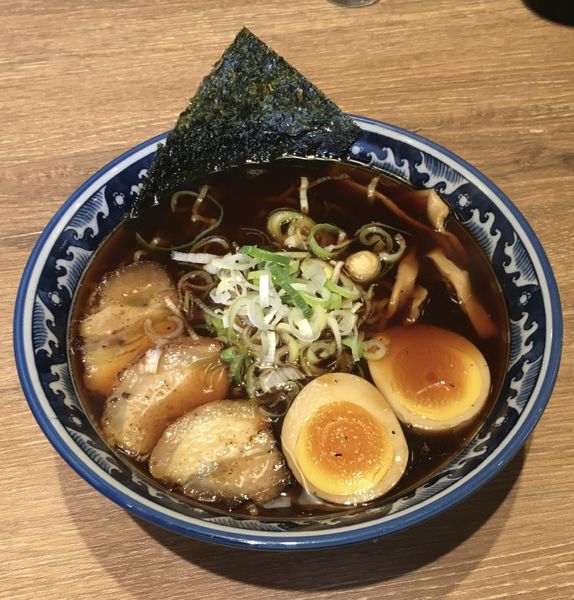 「ラーメン味玉入り」@麺屋しらかわ 大須店の写真