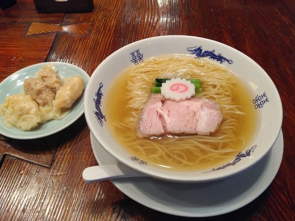 「中華蕎麦　肉二個海老二個」@中華蕎麦にし乃の写真