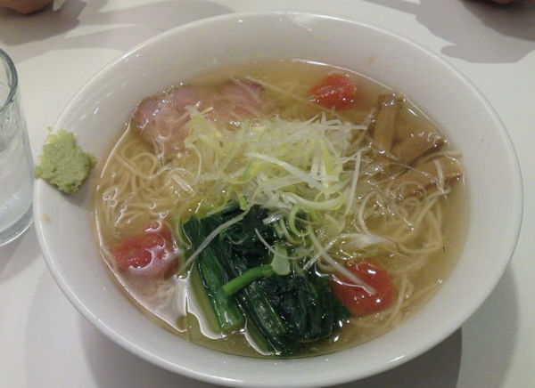 「塩ラーメン」@麺処 ほん田 東京駅一番街店の写真