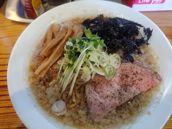 「背脂中華そば」@中華ソバ ハマダヤ 50号バイパス店の写真