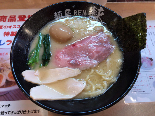 「豚白湯ラーメン」@麺屋 錬の写真