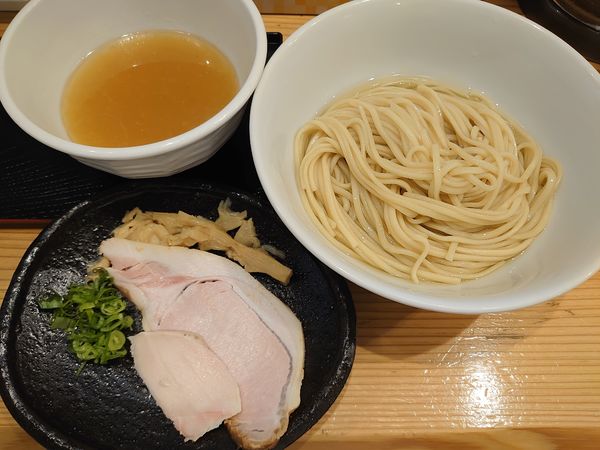 「塩つけ麺(200g、950円)」@麺屋鈴春の写真