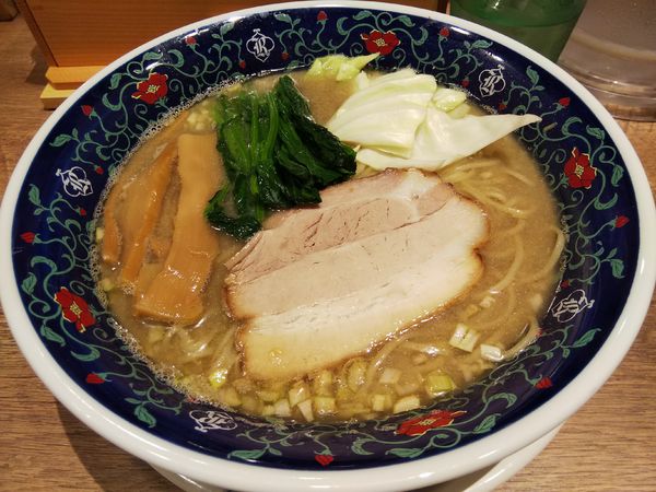 「強烈煮干しそば　（大盛：無料）」@凌駕IDEA 長野店の写真