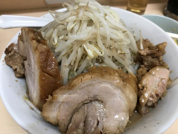 「ラーメン＋生卵」@自家製ラーメン 大者の写真