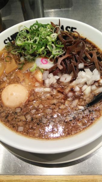 「中洲ブラック　キクラゲ　玉ねぎ　煮卵」@一風堂 大森店の写真