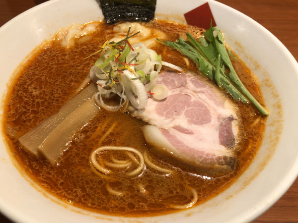 「ワンタン海老だし中華そば」@東京の中華そば ちよがみの写真