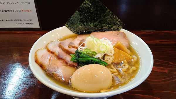 「塩煮干しらーめん全部入り+チーズご飯」@らーめん 五ノ神精肉店 煮干し編の写真