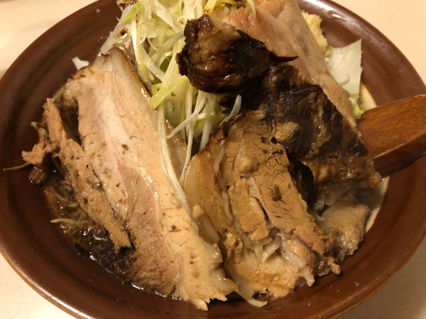 「中華そば肉入り　野菜中量　豚中量」@極太清流らーめんの写真