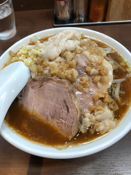 「シゲ二郎全マシ」@煮干し中華そば 山形屋の写真