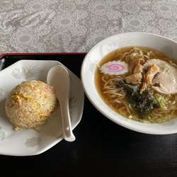 半チャーハン　ラーメン