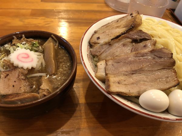 「つけ麺大盛チャーシューうずら」@泪橋 溝の口店の写真