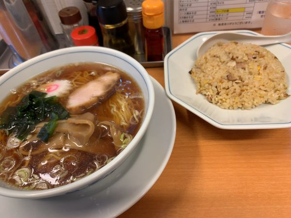 「半チャンラーメン」@平和軒の写真