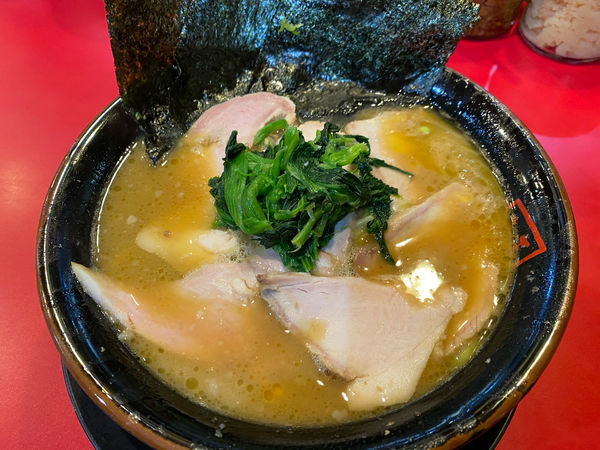 「中盛チャーシューメン　1,050円」@家系ラーメン王道 王道之印の写真