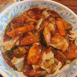 スタミナ冷やし大盛880円ライス120円ジャンボ餃子320円