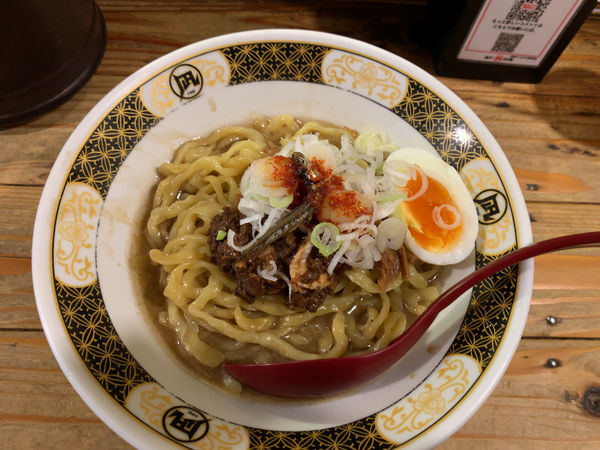 「油そば830円」@すごい煮干ラーメン凪 新宿ゴールデン街店 本館の写真