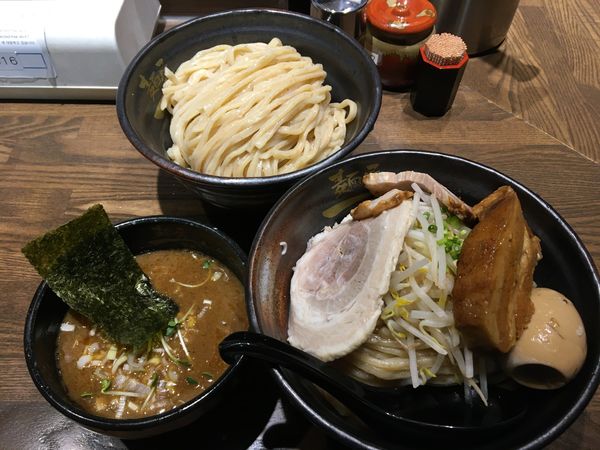 「一路濃厚つけ麺 （湯で前800g）」@麺屋 一路の写真
