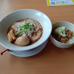 らーめんキッチン いいづかの画像