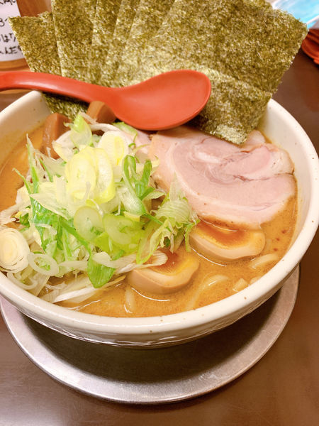 「特製ラーメン+特盛+カレー」@自家製太打麺 勢拉 行徳駅前店の写真