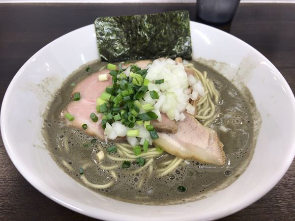 「煮干しソバ850円」@三和 中華ソバ店の写真