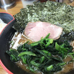 海苔ほうれん草ラーメン