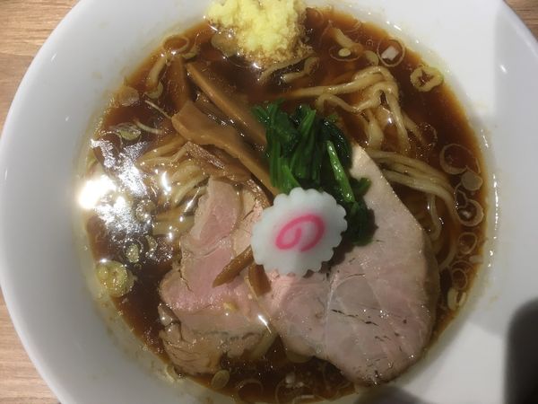 「生姜醤油ラーメン 830円（黄金生姜+100円）」@Ginger Village 村岡屋の写真