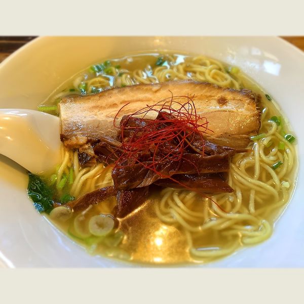 「旨塩らーめん700円」@ジャンジャン軒の写真