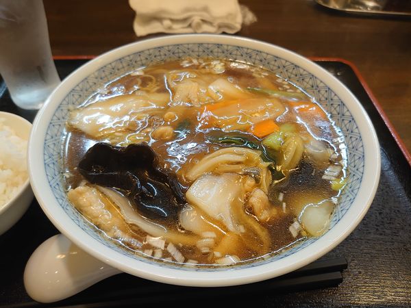 「五目餡掛けラーメン」@城満の写真