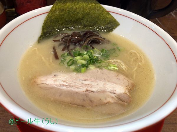 「鶏豚骨白(700円)細麺カタメ」@鶏・豚骨らーめん 水沢の写真
