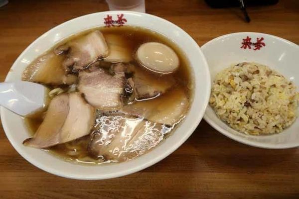 「半熟煮玉子入り喜多方チャーシュー麺　910円（外税）他」@喜多方ラーメン 来夢 喜多方本店の写真