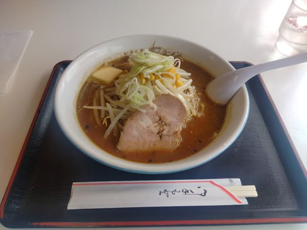 「青辛味噌ラーメン大盛り+バター」@サッポロラーメンどさん子の写真