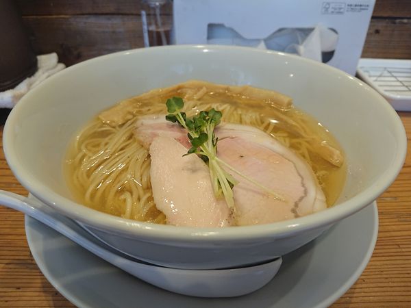 「塩らーめん」@麺屋鈴春の写真