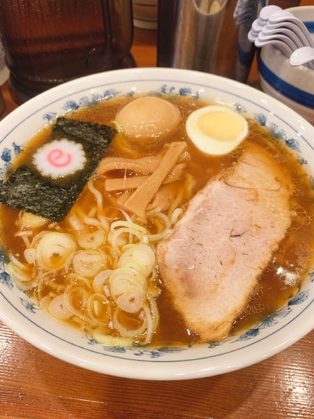 「中華そば　味玉入り」@東池袋大勝軒 横濱西口店の写真