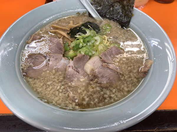 「チャーシューメン中(味濃いめ、油多め) 950円」@ラーメンショップ 三芳町店の写真