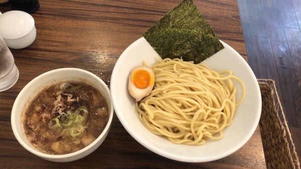 「濃厚つけ麺中盛り800」@麺や とらの写真