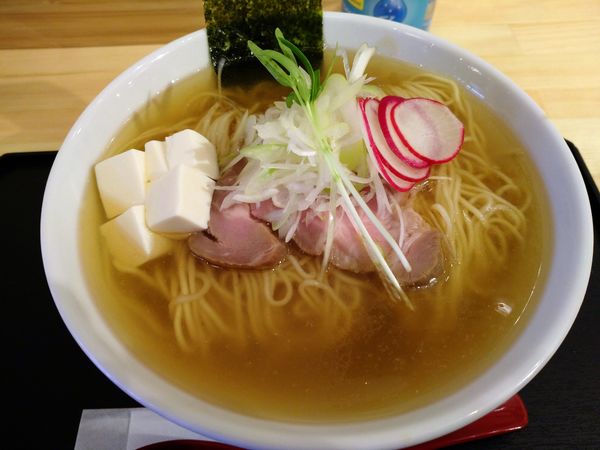 「鶏和出汁ラーメン（850円）＋大盛り（100円）」@ラーメン酒場 晴江戸の写真