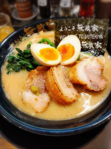 「肉玉ラーメン」@麺創房 無敵家の写真