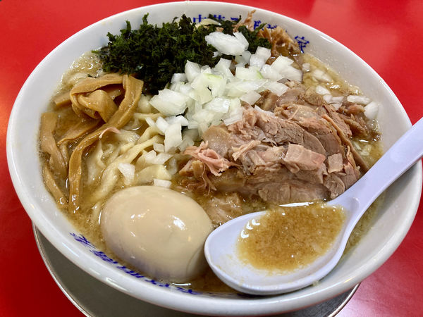 「特製味噌そば＋チャーシュー追加」@燕三条中華そば ぎと家 武里本店の写真