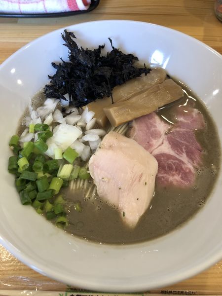 「濃厚煮干しそば　900円」@煮干らーめん 川むらの写真