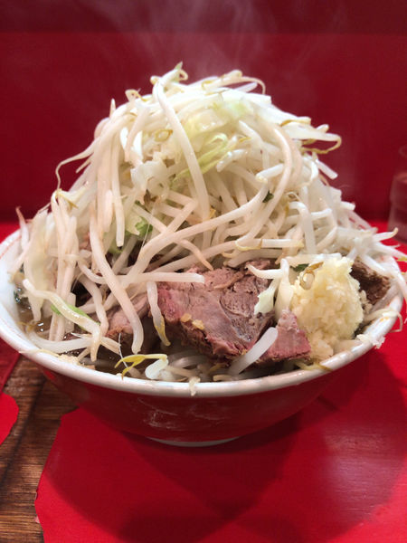 「全部入り ヤサイニンニクマシ」@ラーメン二郎 府中店の写真