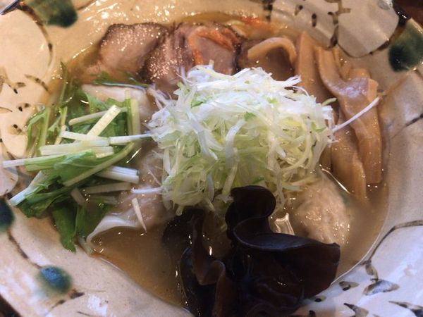 「塩900円＋海老ワンタン200円」@いち井の写真