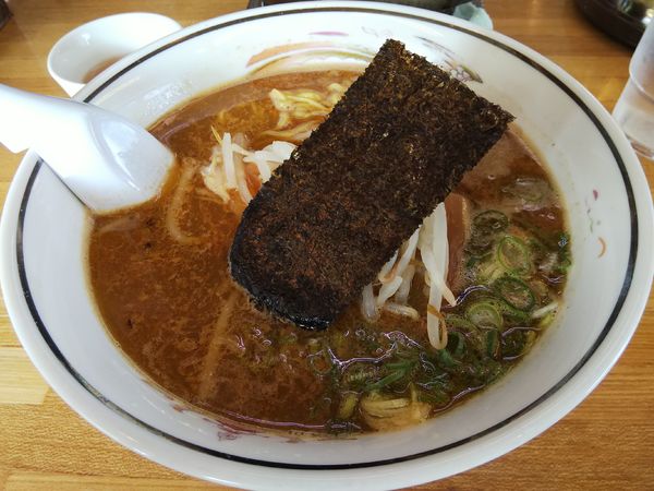 「ニンニクラーメン」@ハルピンラーメン 本店の写真