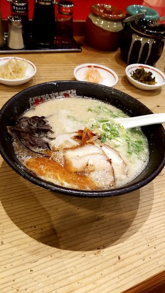 「とんこつ こく味(麺ふつう) Ｂセット(・セット焼きめし)」@ラーメン龍の家 益城インター店の写真