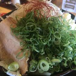 豚基本ヤサイチョイマシニンニクマシ800円＋九条ネギ150円